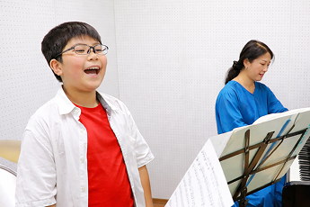 リトミックレッスンの様子