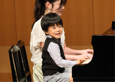 ピアノ教室の発表会の様子